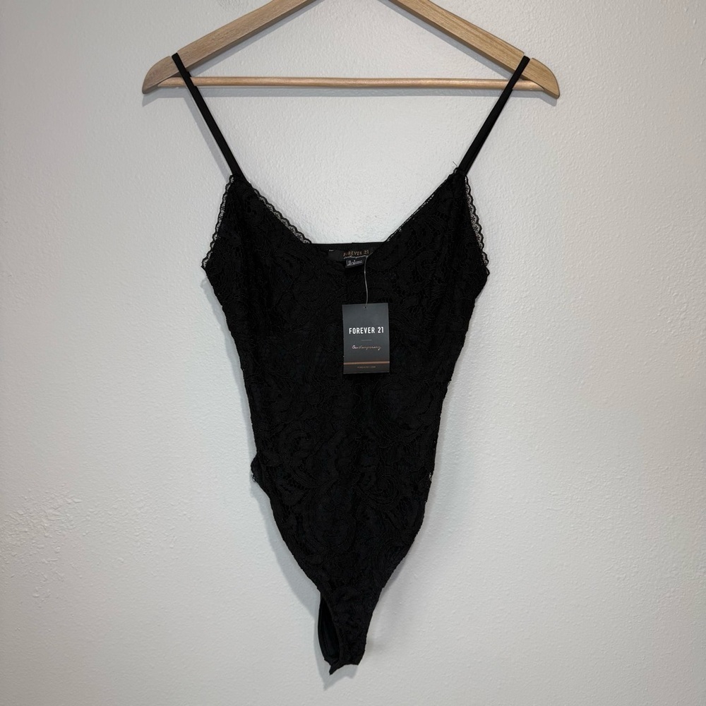 Forever 21 Black Floral Lace Top
